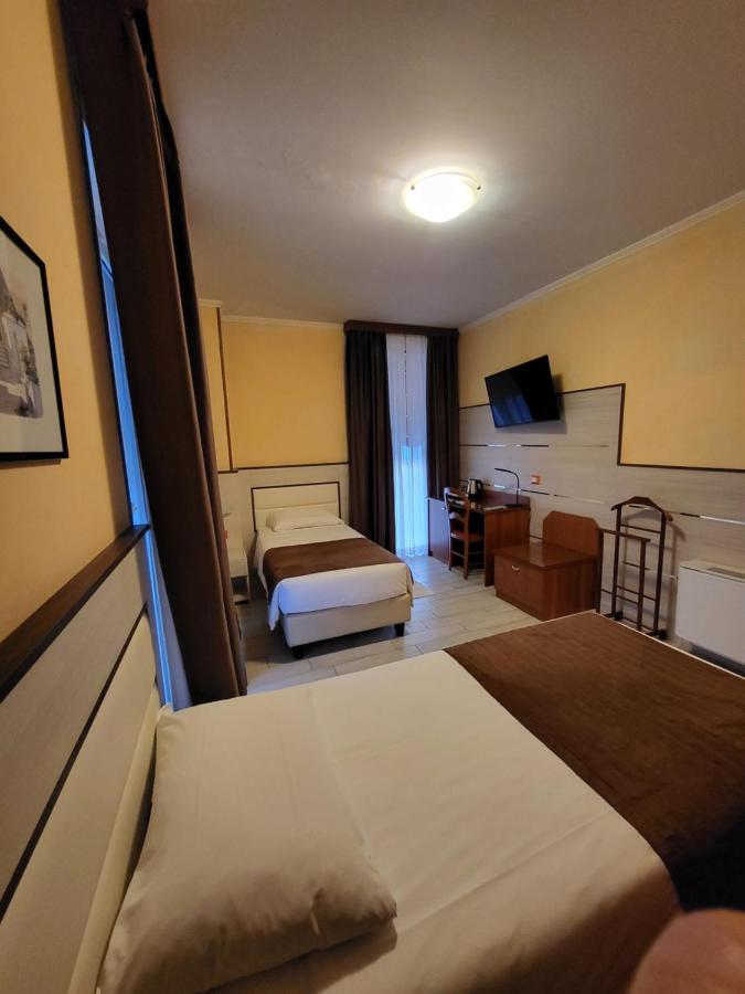 Hotel Lenotel Luaran gambar
